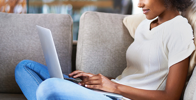 Couple filling out easy, online rental application